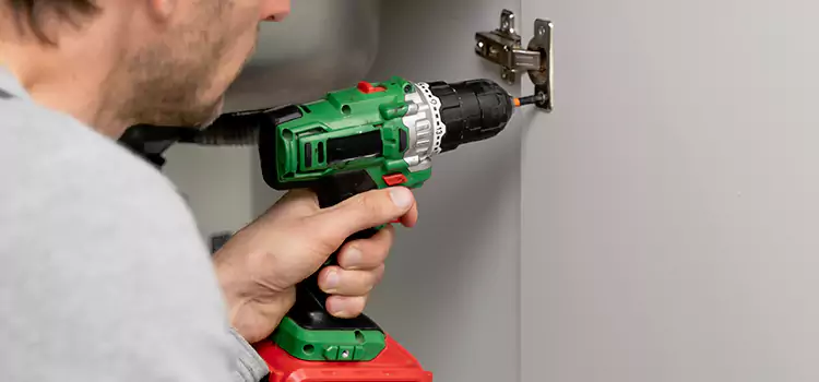 Commercial Door Hinge Repair Estevan